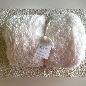 Pottery Barn Fireside Cozy Throw